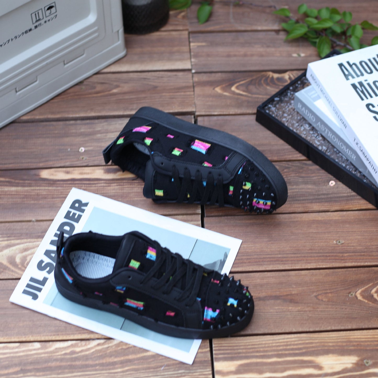 N0518 Fashion new rivet hole casual shoes