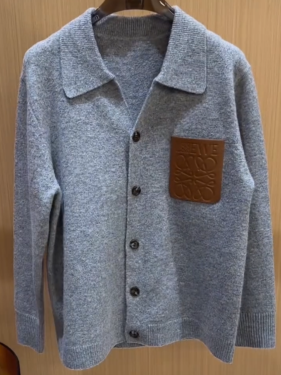 N91102 New Retro Lapel Design Knitted Cardigan