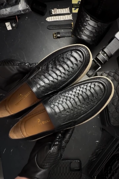 N111904 Crocodile Pattern Business Casual Leather Shoes