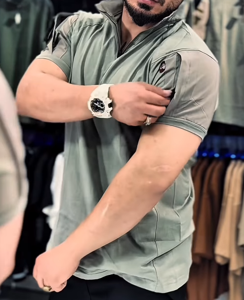 Men's Statement Top