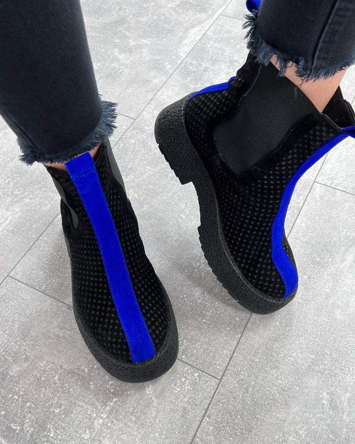 Line Ankle Boots