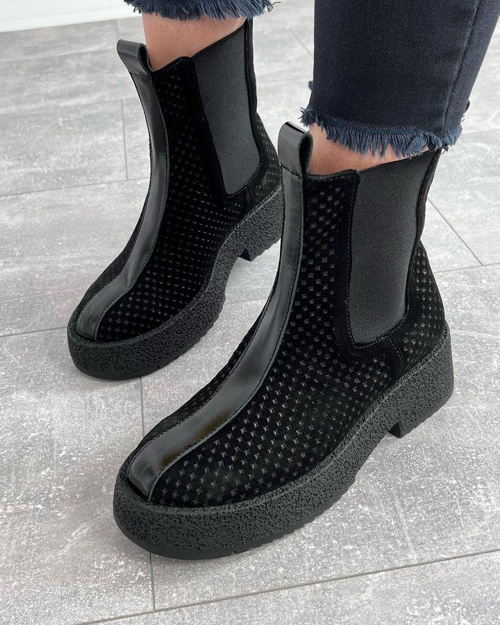 Line Ankle Boots