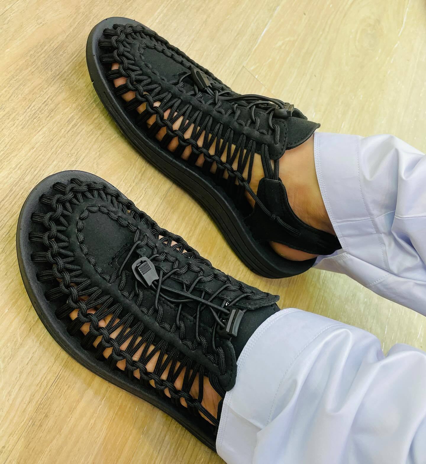 Men's Summer Braided Sandals Beach Shoes