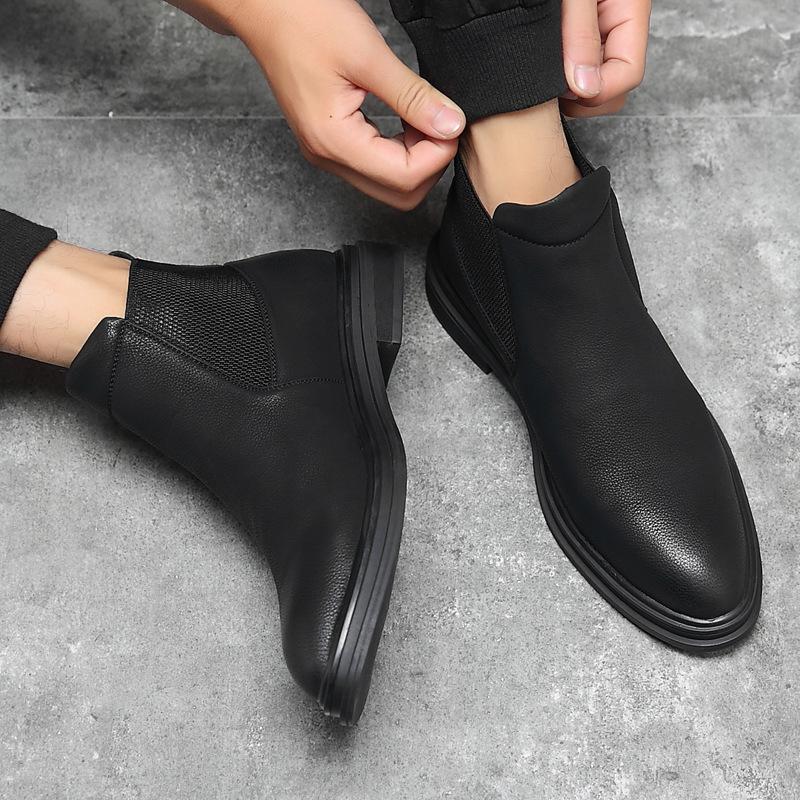 Point-toe Leather Shoes