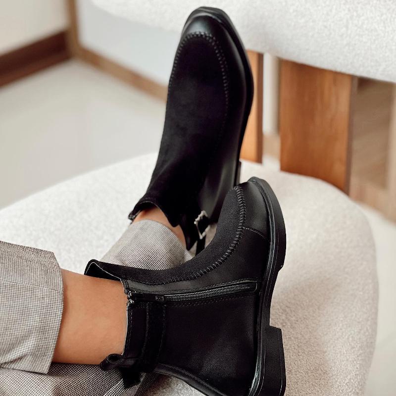 All-Match Cigarette Chelsea Boots